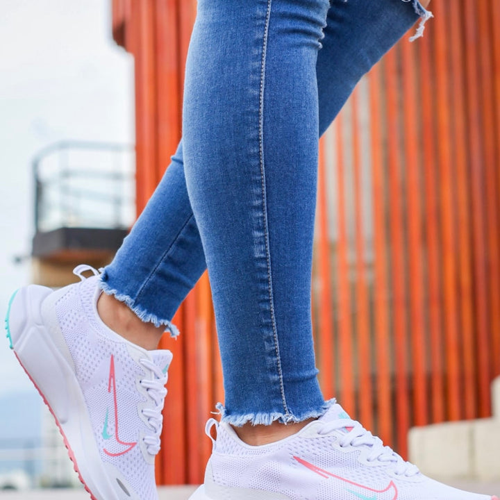 TENIS NIKE ZOOM DAMA 711